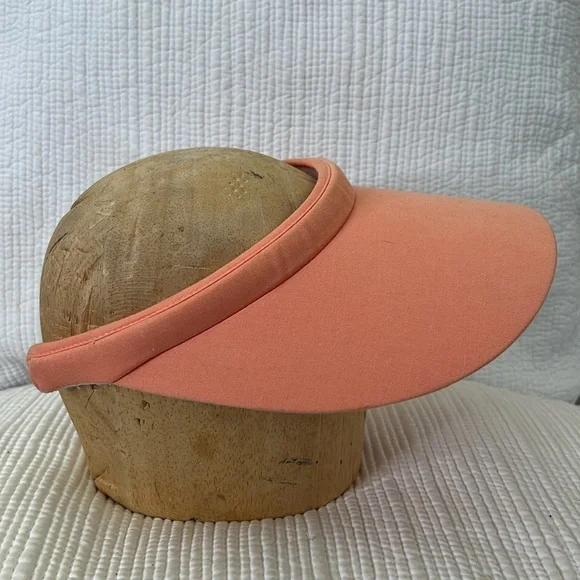 Australian Peach Visor - Picture 3 of 5